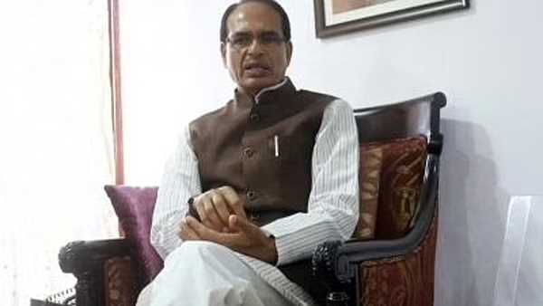 अखिलेश के राज में खिलखिलाने वाले माफिया योगी के राज में जेल में : चौहान